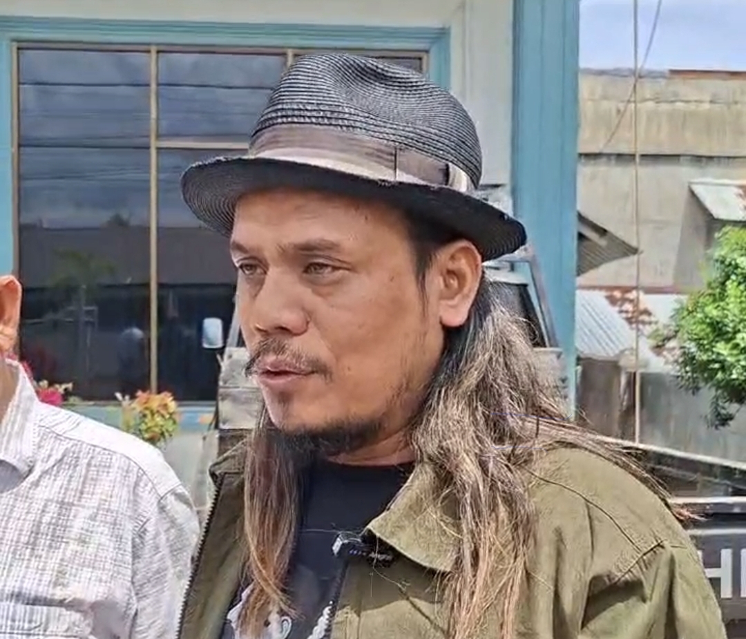 Berdasarkan amatannya, terdapat tiga nama anggota dewan yang dinilai sangat memenuhi kriteria ideal sebagai Ketua DPRA. Ketiga kandidat tersebut adalah Saiful Bahri (Pon Yahya), H. Hendri Muliana, serta Nazaruddin (Tgk Agam).