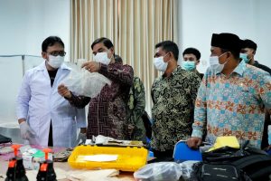 Sebanyak 130 naskah kuno Aceh yang terdampak banjir pada 2025 direstorasi oleh Perpustakaan Nasional Republik Indonesia (PNRI) bekerja sama dengan UIN Ar-Raniry Banda Aceh dan didukung Masyarakat Penaskahan Nusantara (Manassa) Komisariat Aceh.