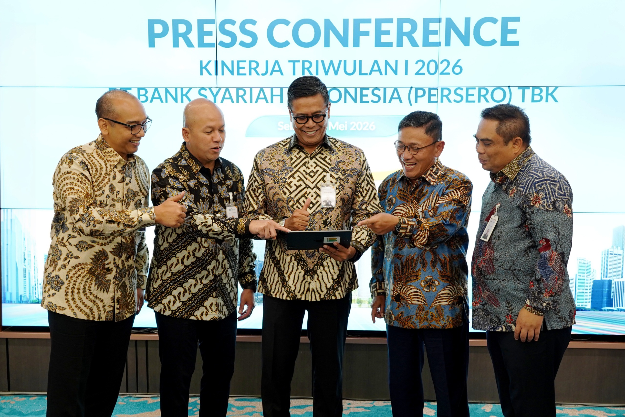 Sejak merger 1 Februari 2021, nasabah BSI tumbuh 9,26 juta, dan khusus pada tiga bulan pertama tahun 2026, jumlah nasabah bertambah 0,5 juta menjadi 23,7 juta.