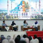 Dakwah International Conference (DAICON) ke IV, forum ilmiah ini bertajuk 'Mental Health, Spirituality, and Community Resilience'. Kegiatan tersebut berlangsung di Auditorium Prof Ali Hasjmy, Kamis (22/10/2026).